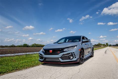 2020 Honda Civic Type R Specs Prices Mpg Reviews And Photos