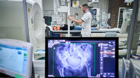 Nederland Stevent Af Op Zorginfarct En Regels Blokkeren Hervormingen