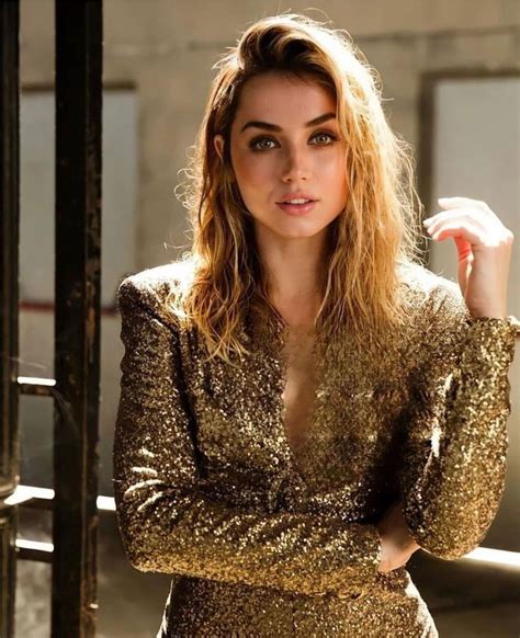 Best Blonde Images On Pholder Hololive Millie Bobby Brown And Foot JO Is