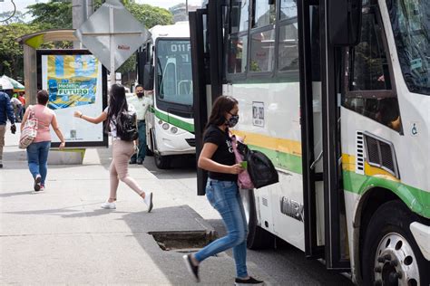 Metro De Medell N Tuhistorianosmueve On Twitter Sab As Que De Las