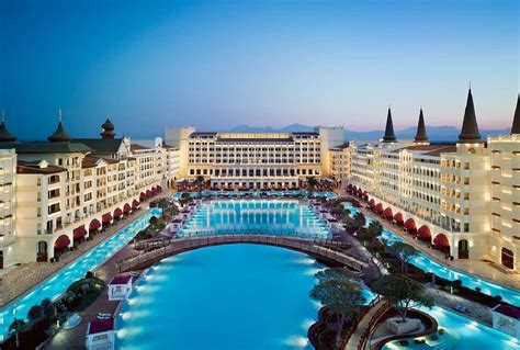 The Jaw Dropping Mardan Palace in Antalya, Turkey