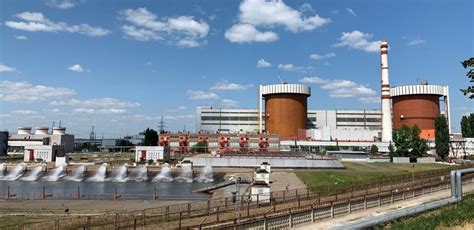 Ракеты и дроны РФ более 120 раз пролетали вблизи ядерных объектов ...