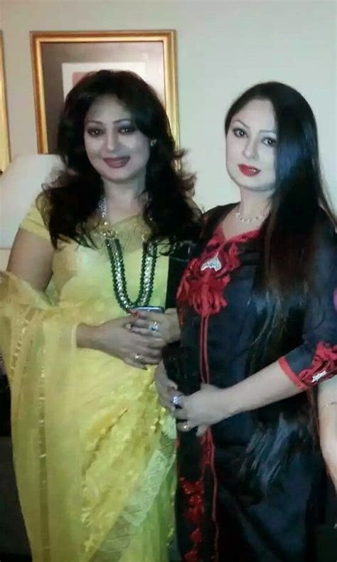 Girls Hot Wallpapers Hot Girls Girls Kudi New Girls Desi Bhabhi In Bathroom Single Picture