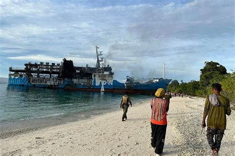 Bilang Ng Mga Nasawi Sa Nasunog Na Ferry Bumaba Sa 28 ABS CBN News