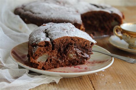 Torta Morbida Cioccolato E Pere Dolce Cremoso Ricetta Sofficissima Leggera