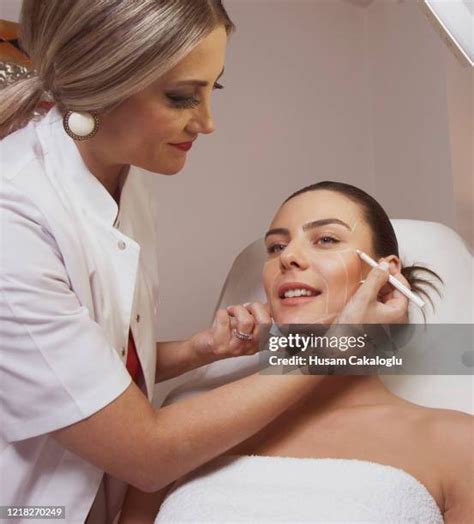 86 Dermatologist Drawing Stock Photos High Res Pictures And Images