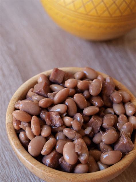 How To Cook Pinto Beans In A Crockpot Or On A Stovetop Delishably