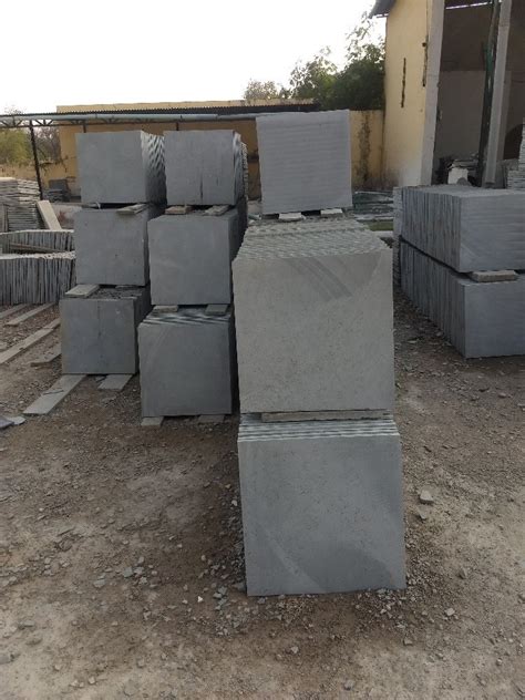 Greyish Blue Kota Stone Thickness 13 Mm To 21 Mm For Flooring At Rs