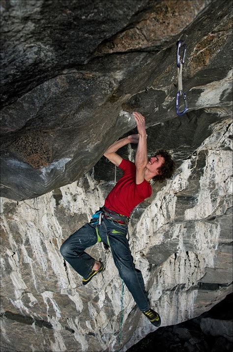 Adam Ondra Encadena Change B Fa En La Cueva De Flatanger Mutante