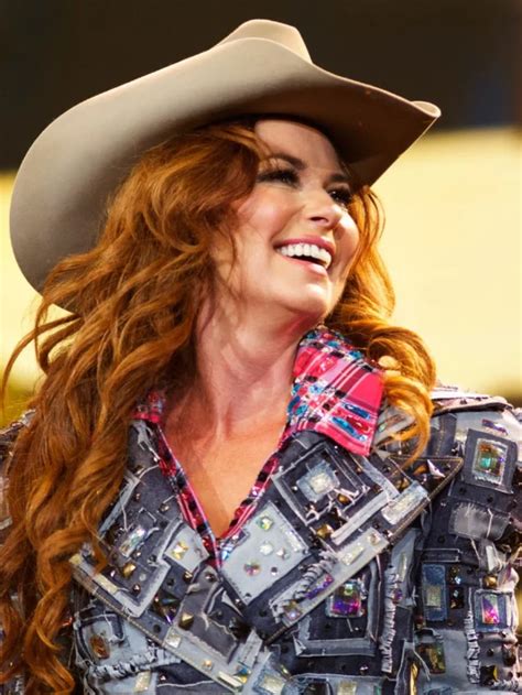 Shania Twain Is Unashamed Of Showing His Naked Body United States Trends