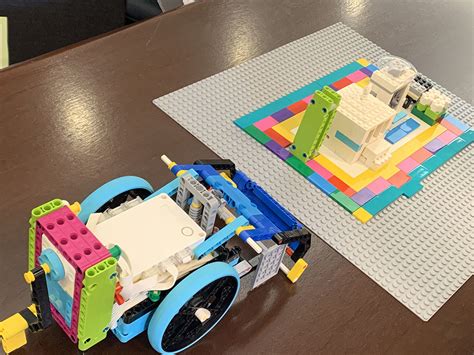 Carmel team Tech-nically advances to international robotics competition ...
