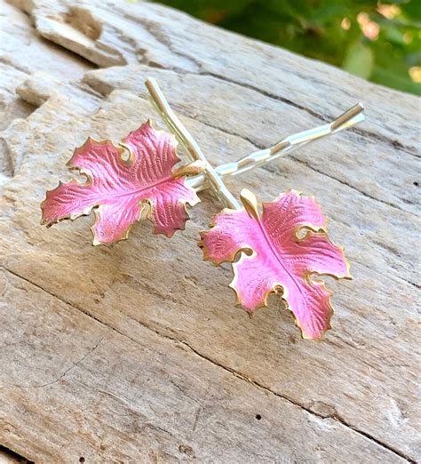 Vintage Pink Bridal Leaf Hairpins 1940 1950 Pink Enamel Leaves Bobby