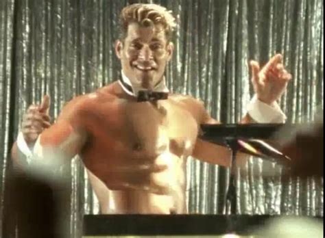 CFNM CMNM PUBLIC Cfnm Nude Male Performer ThisVid