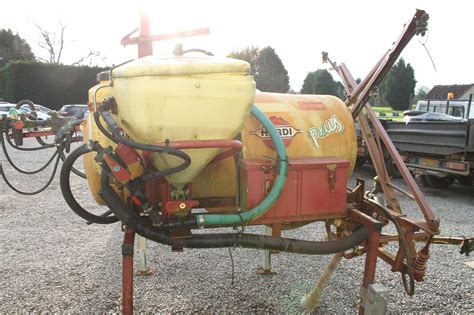 Hardi Sprayer 6m For Sale Fineturf