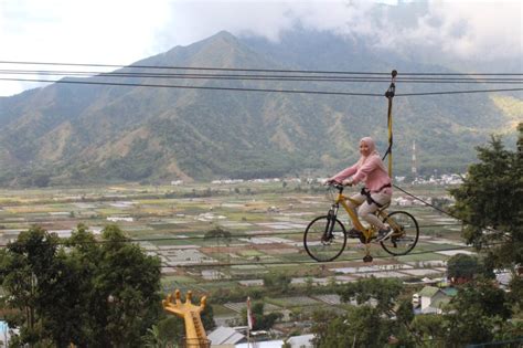 Touring Perdana Ke Sembalun Trek Menantang Dan Pas Buat Honeymoon