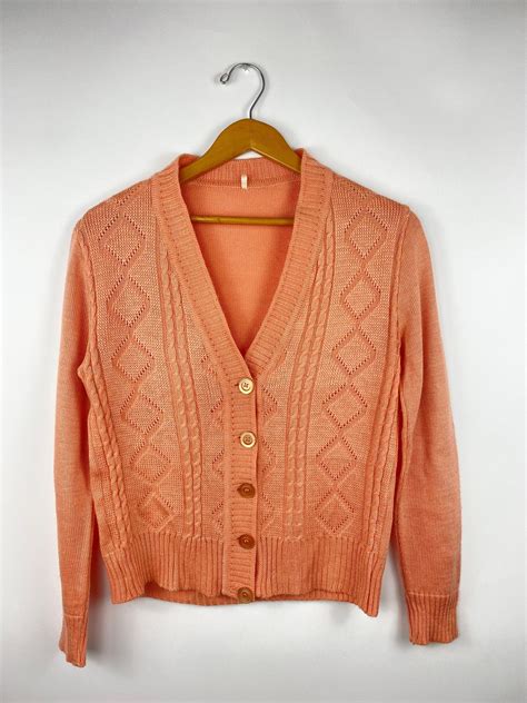 Vintage 80s Cardigan Cable Knit Eu S M Etsy Canada En 2024 Thing 1