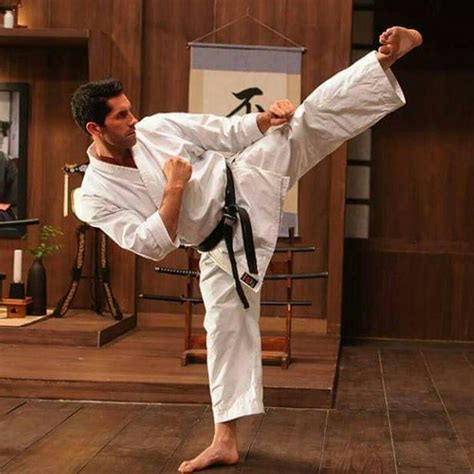 Pin By Gregg Wilson On Kung Fu Martial Arts Actor Martial Artist