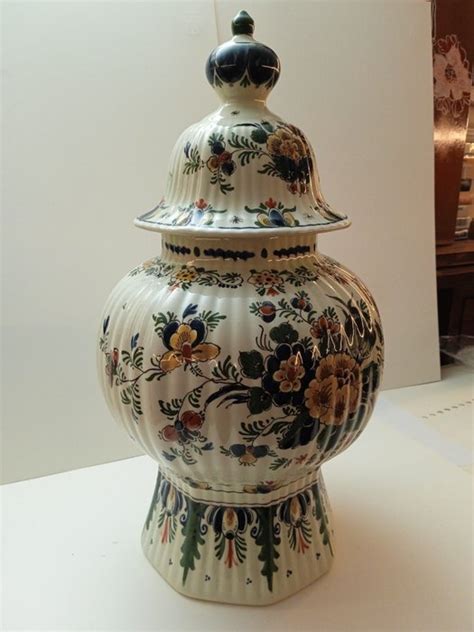 De Porceleyne Fles Delft Lidded Vase Earthenware Catawiki