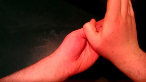 Remove Your Thumb Simple Awesome Magic Trick Youtube