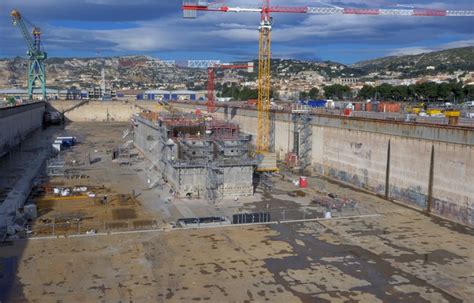 Marseille Le Port Mise Sur La Réparation Des Grands Navires De Croisière