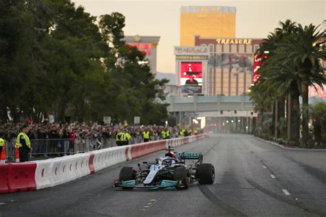 F1 Las Vegas Grand Prix 2023 How To Watch In The US Without Cable