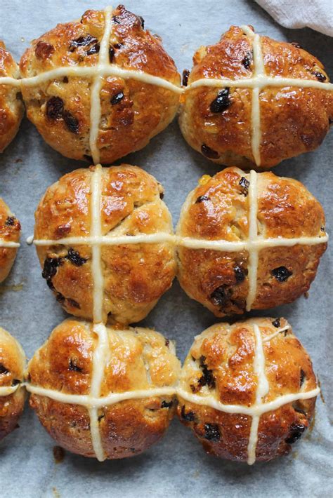 Gluten Free Hot Cross Buns The Gluten Free Blogger