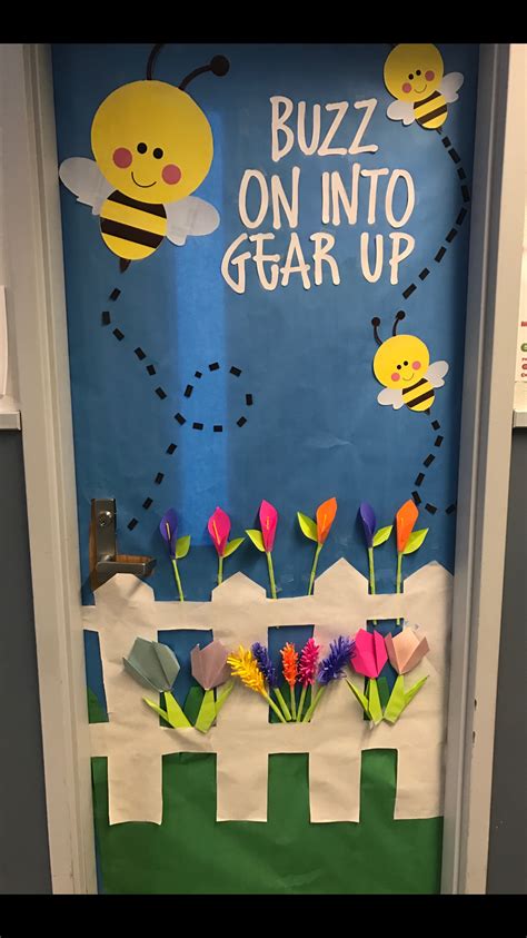 Spring Door Decoration School Spring Bees Buzz Flowers Fence Board Wall School Door