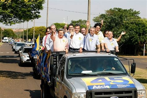 Reinaldo Azambuja PSDB vence as eleições para governador no MS 55