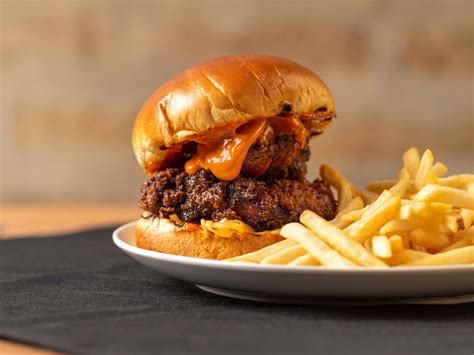 Chicago Outdoor Brunch Restaurants That Are Open Right Now - Chicago