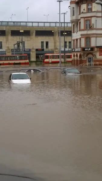 Jak Rozpozna Auto Po Powodzi Gda Sk Gdynia Sopot