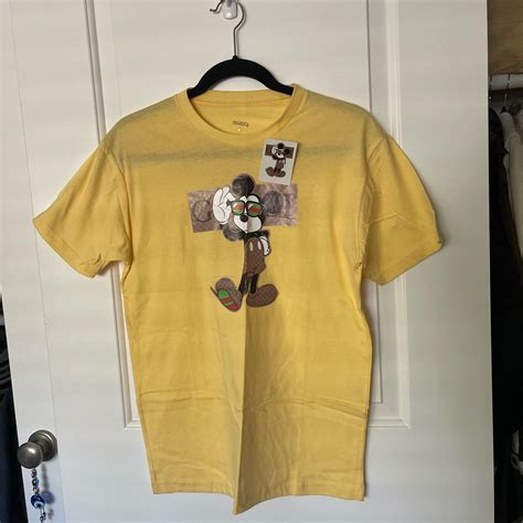 Gucci Women S Yellow T Shirt Depop