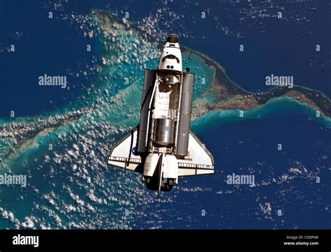 Space Shuttle Atlantis Final Mission Hi Res Stock Photography And