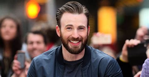 Chris Evans Describes Nude Photo Leak As An Embarrassing Teachable Moment SPIN1038