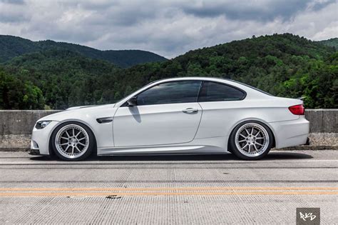 Alpine White Bmw E92 M3 Ccw Forged Deep Dish Rims D Bmw Cars Bmw Bmw M3