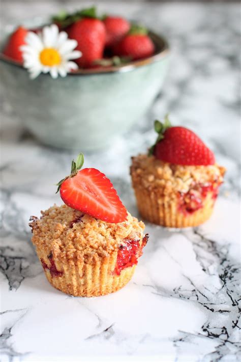 Sbriciolata Di Ricotta E Fragole