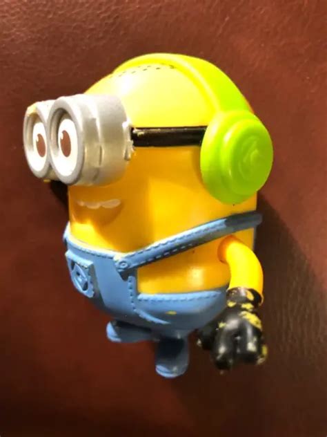 Mcdonald S Despicable Me Groovin Minion Happy Meal Toy Tall