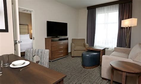 Homewood Suites by Hilton - Hotel Rooms in West Fargo, ND