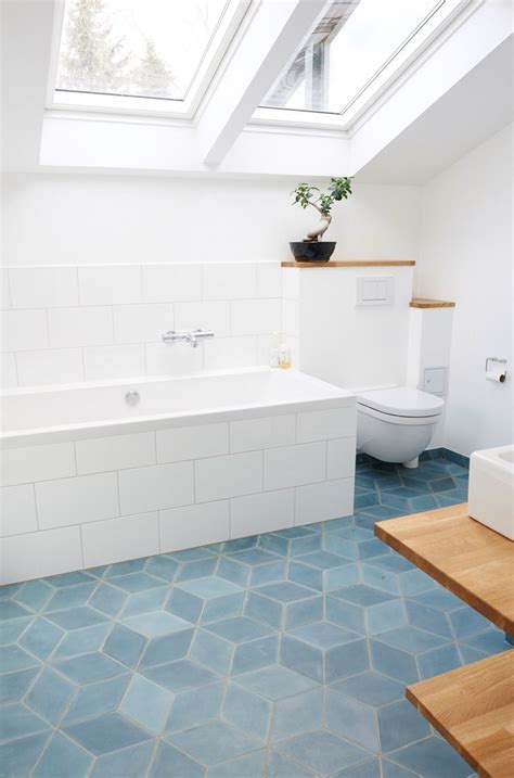 Blue Colour Bathroom Floor Tiles