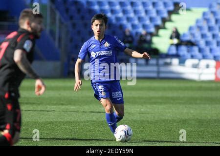 Takefusa Kubo De Real Sociedad Pendant Le Match De La Liga Entre Real