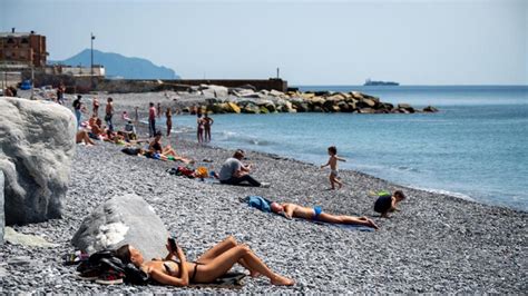 Bagni Stagione Genovese Al Via Tra Le Incognite E C Chi Rinvia