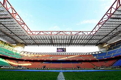 Champions League Por Qu El Estadio Del Milan E Inter Se Llama