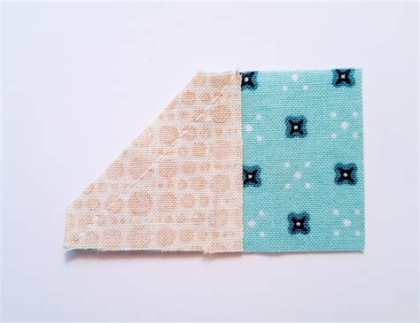 Fabric Mutt Desktop Sampler Quilt Tutorial