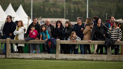 Torneo Interescolar De Osasuna Las Fotos Del Partido Entre Escolapios