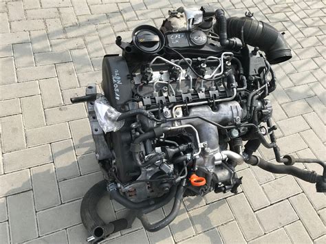 SILNIK 2 0 TDI 140 KM CBA VW PASSAT B6 KOMPLETNY 7391343787