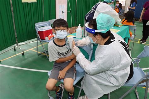 苗栗縣今日展開bnt疫苗校園接種作業 文教新聞｜國立教育廣播電臺