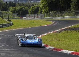 ID R trägt nun das Prädikat Nürburgring erprobt Volkswagen setzt