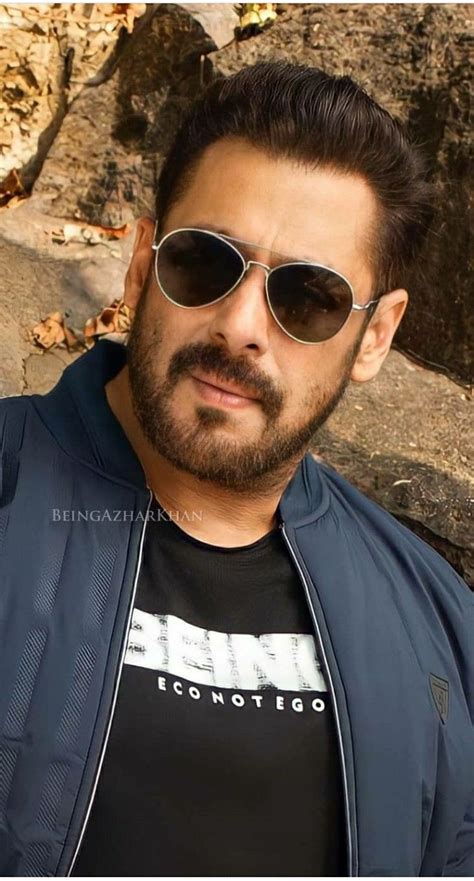 Pin By Ubbsi On Salman Khan Mens Sunglasses Sunglasses Men