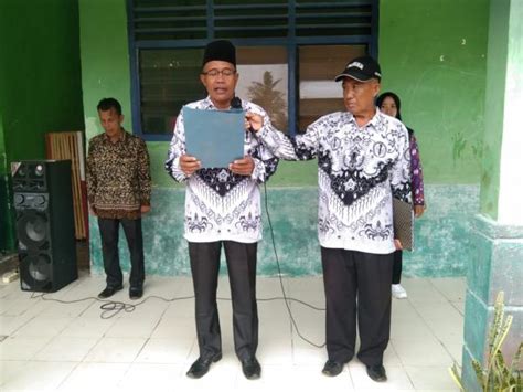 Dalam Rangka Hari Guru Nasional UPT SDN 02 Sri Numpi Gelar Upacara Dan