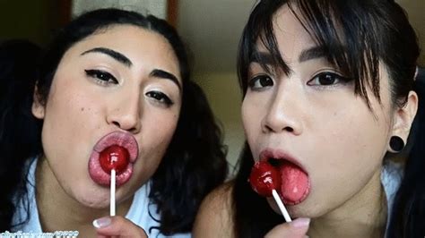 Fast And Slow Sundae And Gymnast Lickin Their Lollies MOV Amateur Soles Giantess And