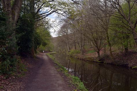 The Calder And Hebble Navigation West Of Habiloid Geograph